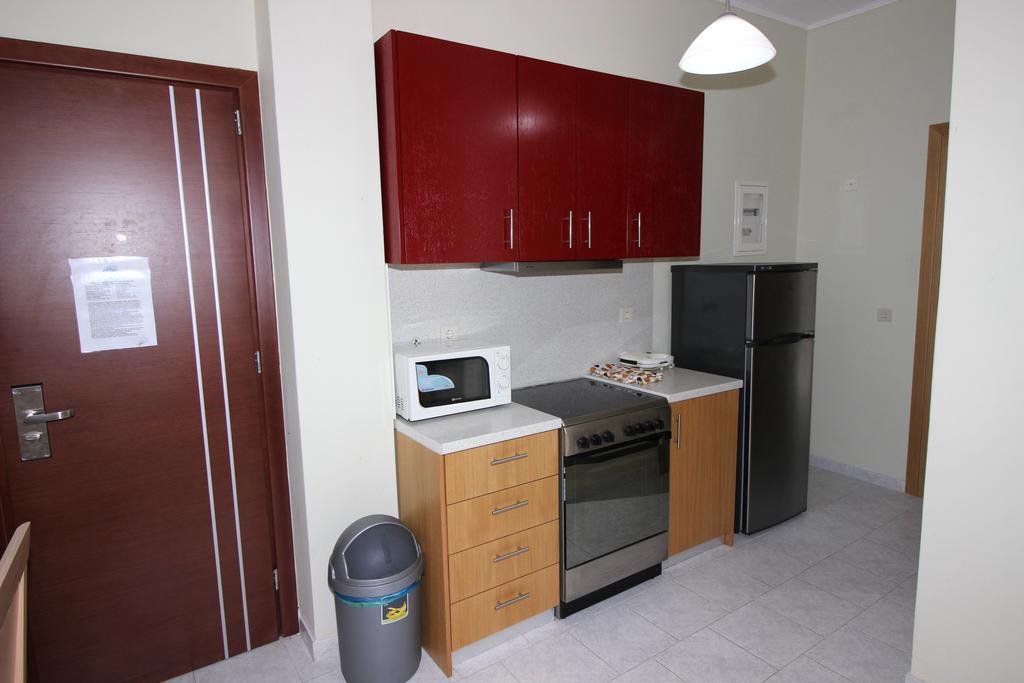 Angela Apartments Kávos Esterno foto